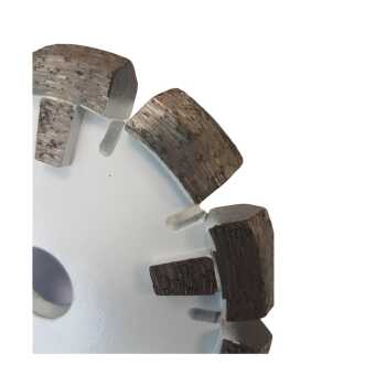 Fu&szlig;bodenheizung-Diamant-Fr&auml;sscheibe mit V-Segment f&uuml;r Fu&szlig;bodenheizung einfr&auml;sen 136 x 15 mm